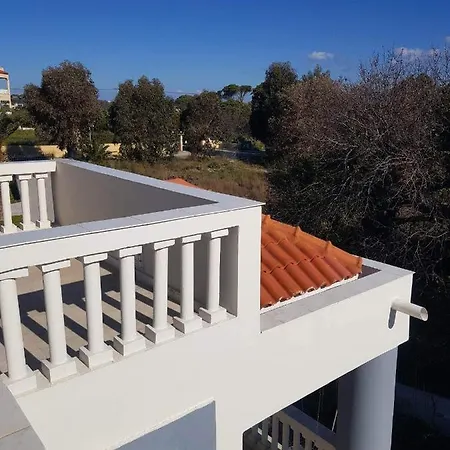 Serenade Luxury Villa Koszkinú