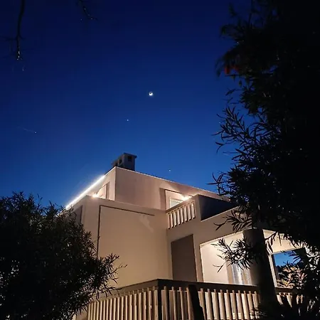Serenade Luxury Villa Koszkinú
