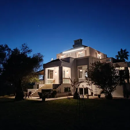 Serenade Luxury