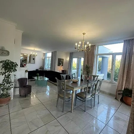 Serenade Luxury